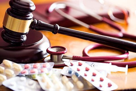Defining medical malpractice - suing a doctor - medical negligence - medical errors - Winnipeg Lawyers - Pollock & Company Lawyers